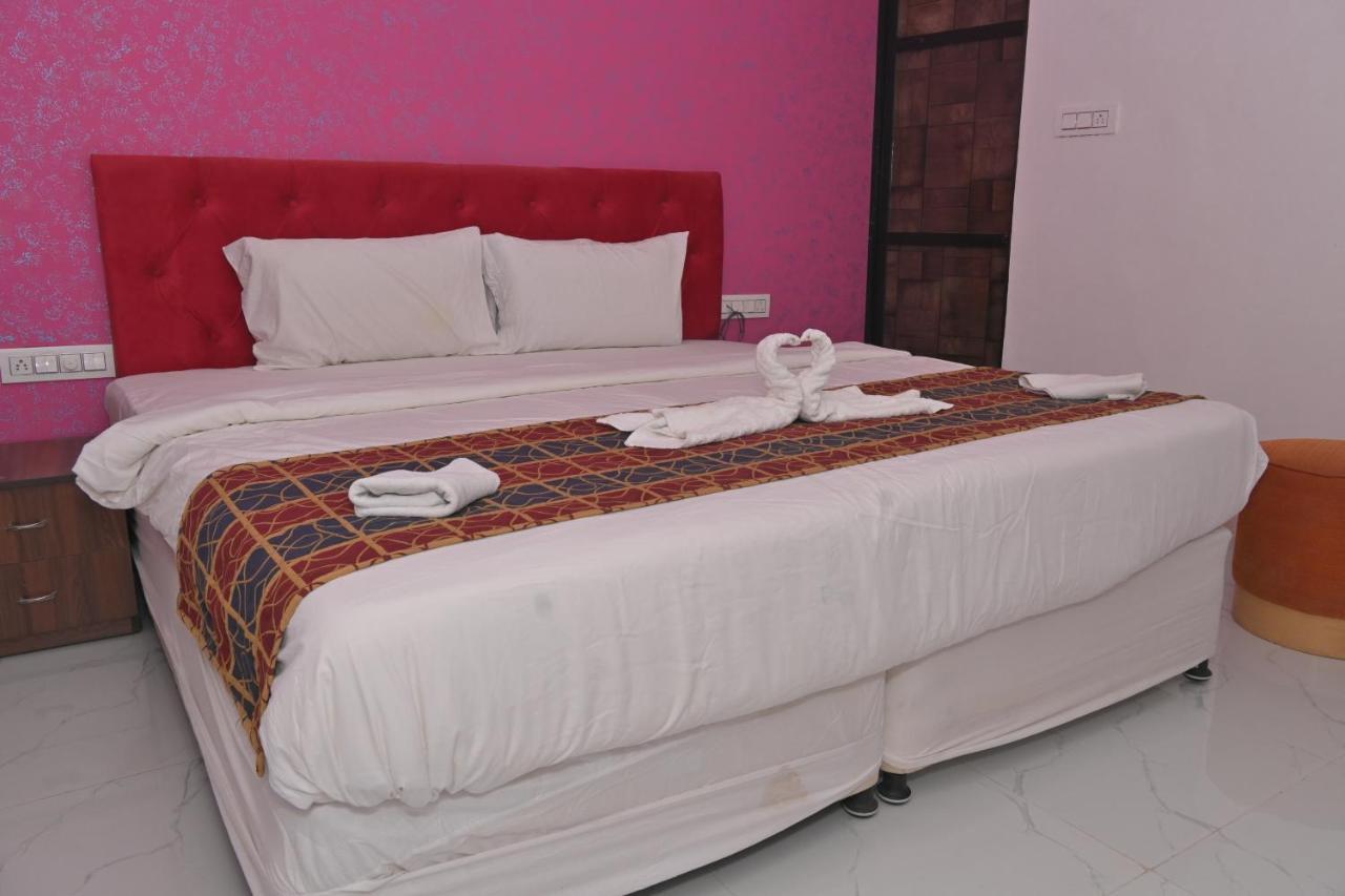 אודייפור Hotel Apni Haveli מראה חיצוני תמונה